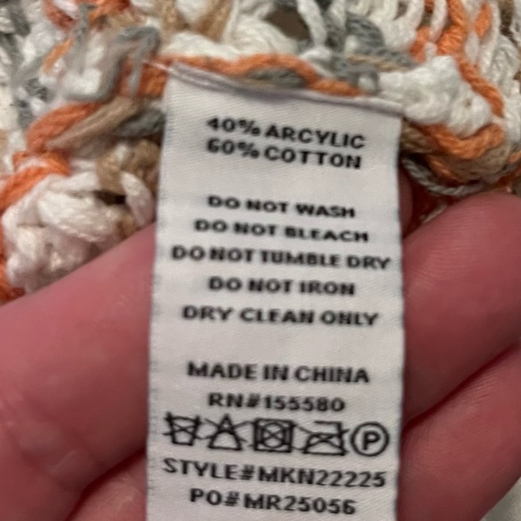 LaBiz Spring Sweater - Picture 4 of 4